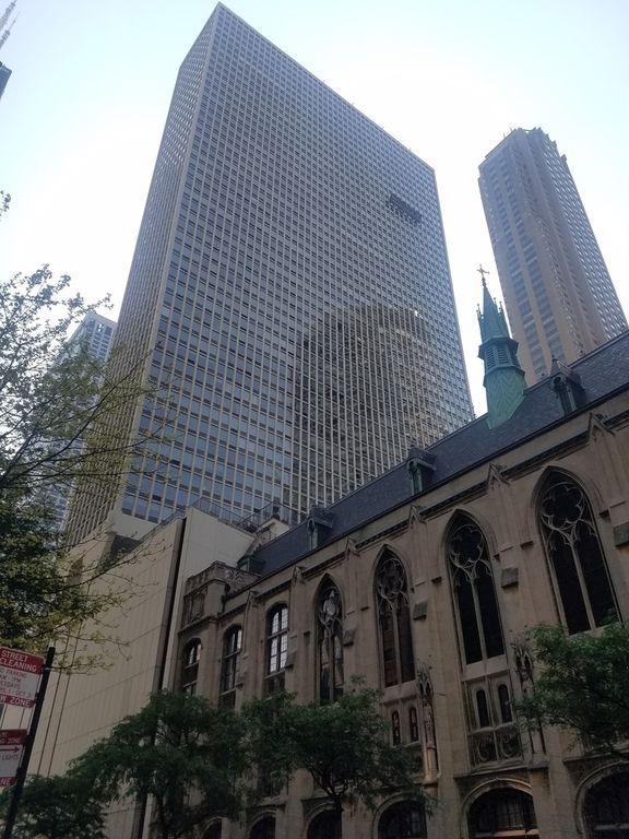 111 E Chestnut Street 20D, Chicago, IL 60611
