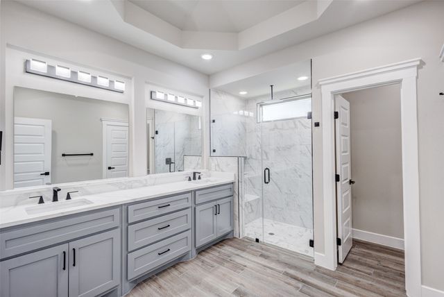 410 Larry, Irving, TX 75060