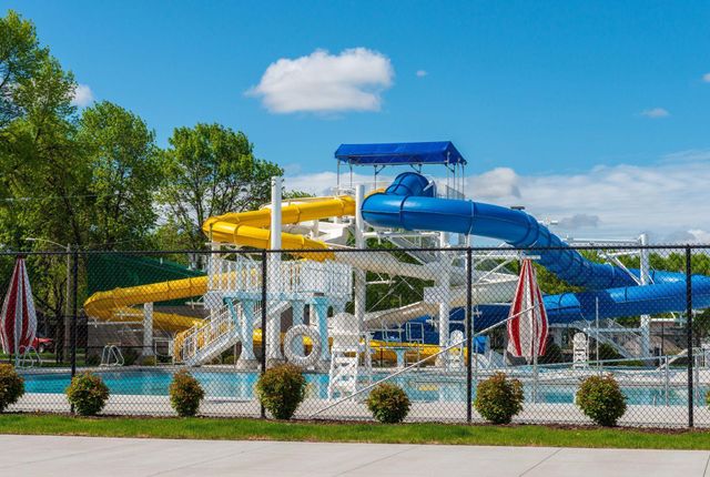 972 Rolling Greens Lane NW, Hutchinson, MN 55350