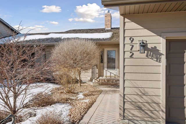 972 Rolling Greens Lane NW, Hutchinson, MN 55350