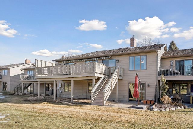 972 Rolling Greens Lane NW, Hutchinson, MN 55350