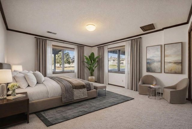 972 Rolling Greens Lane NW, Hutchinson, MN 55350