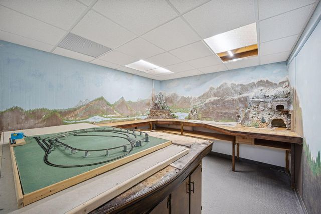 972 Rolling Greens Lane NW, Hutchinson, MN 55350