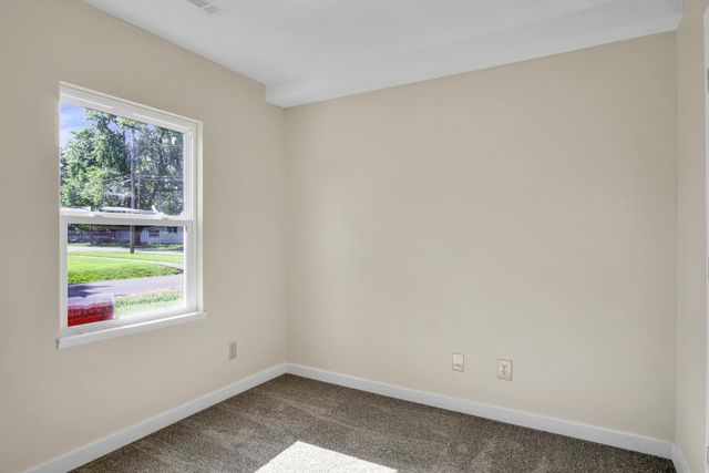 707 North College Avenue, Republic, MO 65738