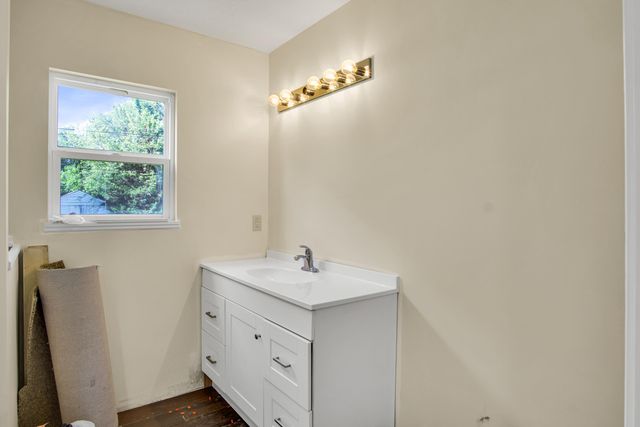 707 North College Avenue, Republic, MO 65738