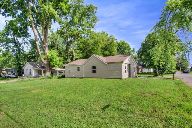 707 North College Avenue, Republic, MO 65738