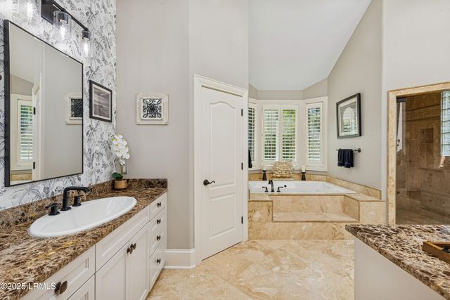 11 Foot Point Road, Hilton Head Island, SC 29928