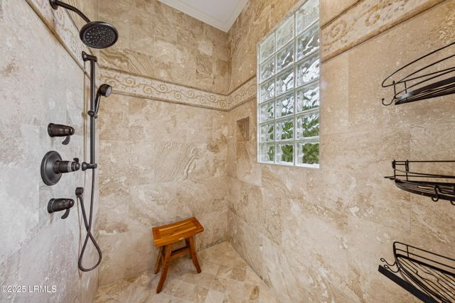 11 Foot Point Road, Hilton Head Island, SC 29928