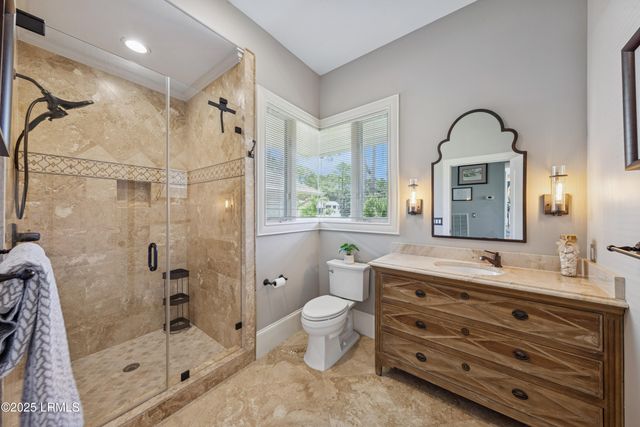 11 Foot Point Road, Hilton Head Island, SC 29928