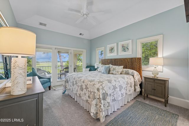 11 Foot Point Road, Hilton Head Island, SC 29928