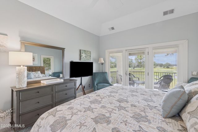 11 Foot Point Road, Hilton Head Island, SC 29928