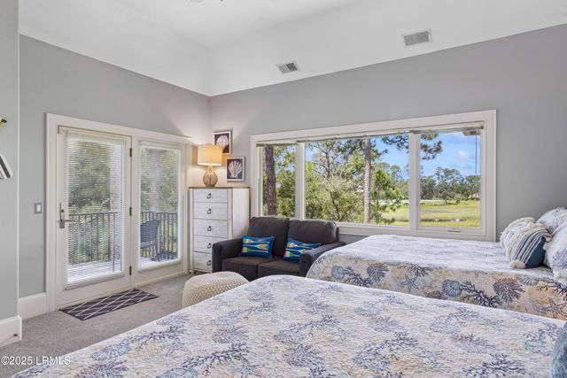 11 Foot Point Road, Hilton Head Island, SC 29928