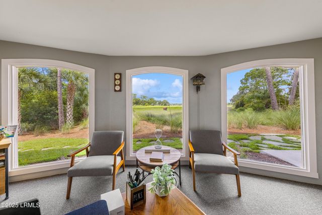 11 Foot Point Road, Hilton Head Island, SC 29928