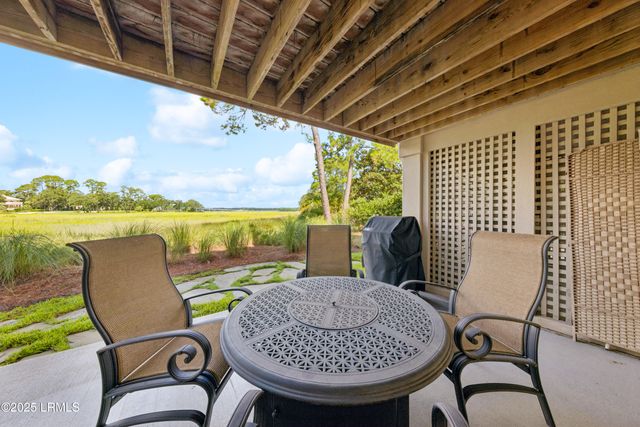 11 Foot Point Road, Hilton Head Island, SC 29928