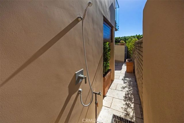 2615 Victoria, Laguna Beach, CA 92651