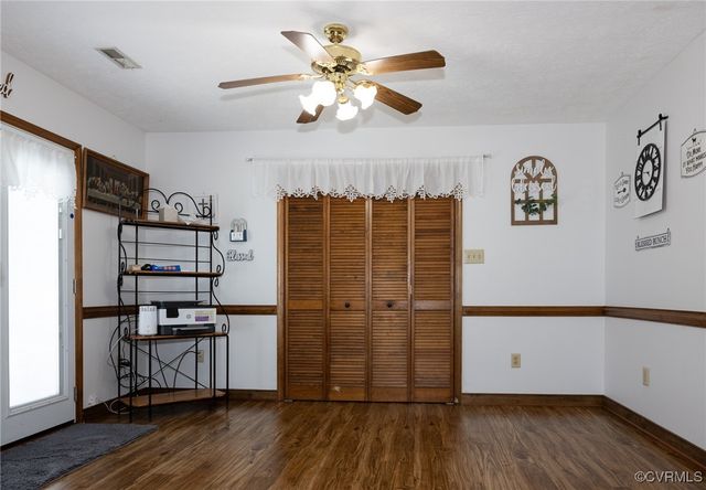 5305 Swift Hill Ln, Sandston, VA 23150
