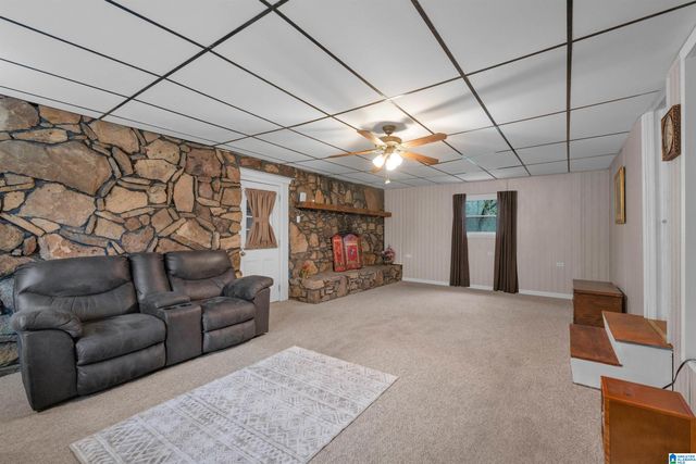 406 TRAFFORD ROAD, Warrior, AL 35180