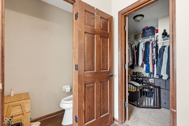 5850 Columbia Circle, Greenwood, IN 46142