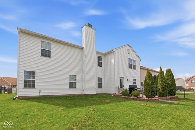 5850 Columbia Circle, Greenwood, IN 46142