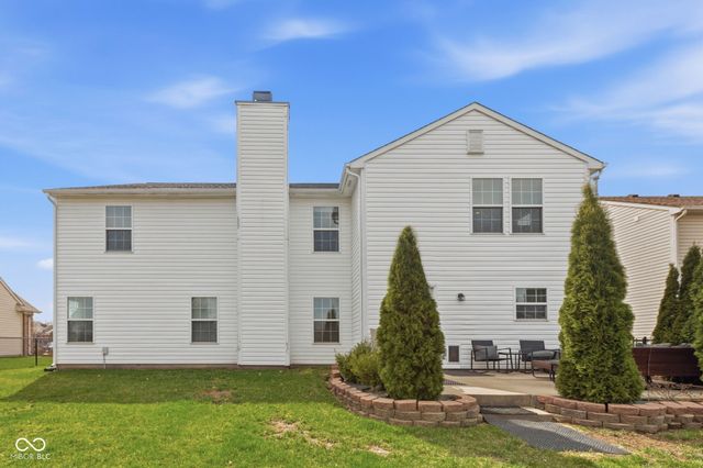 5850 Columbia Circle, Greenwood, IN 46142