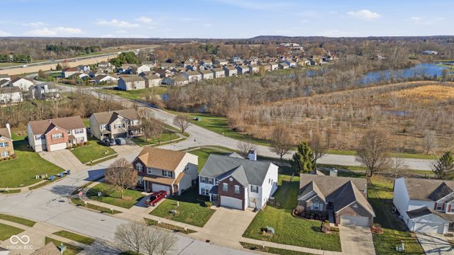 5850 Columbia Circle, Greenwood, IN 46142