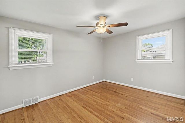 570 Saint Christina Lane, Florissant, MO 63031