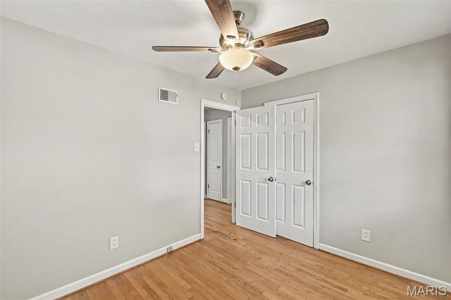 570 Saint Christina Lane, Florissant, MO 63031