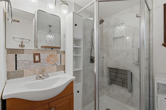 10007 Summit Drive, Rogers, AR 72758