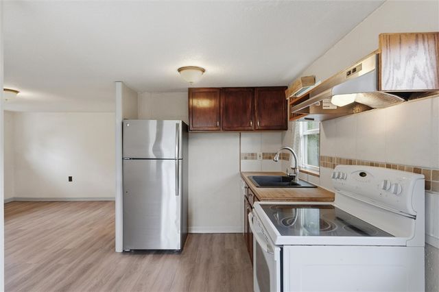 10007 Summit Drive, Rogers, AR 72758
