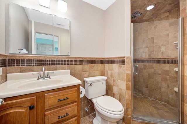 6965 Auburn Blvd, Citrus Heights, CA 95621