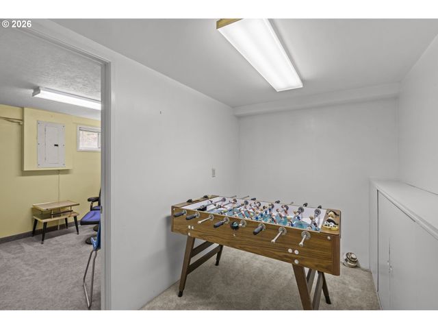 734 Se 69TH Ave, Portland, OR 97215