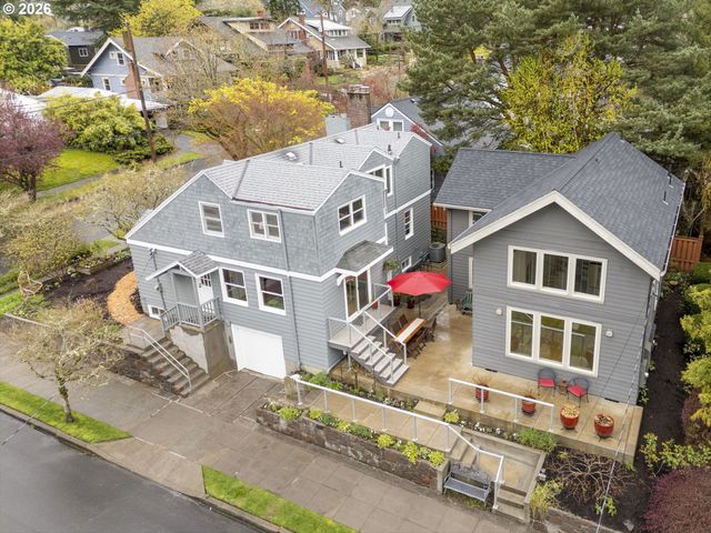 734 Se 69TH Ave, Portland, OR 97215