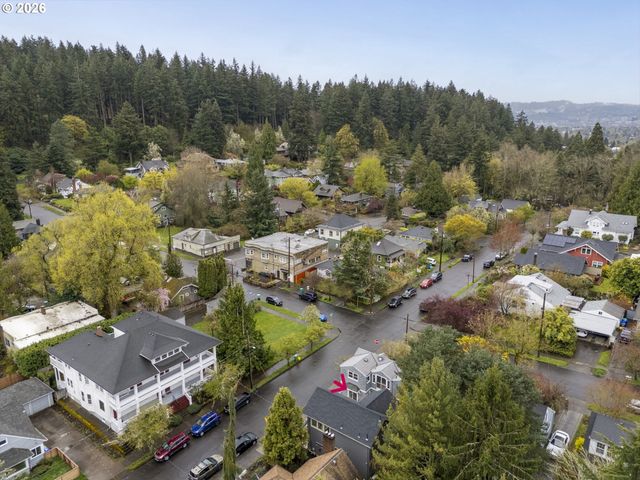 734 Se 69TH Ave, Portland, OR 97215