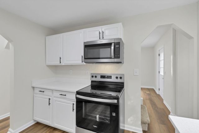 720 W Hubert Avenue, Lancaster, OH 43130