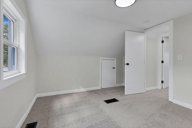 720 W Hubert Avenue, Lancaster, OH 43130