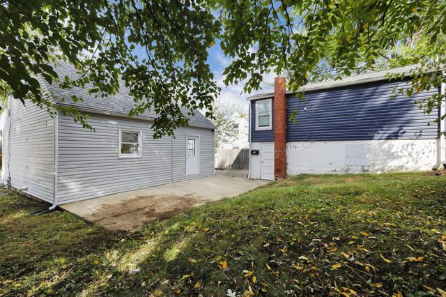 720 W Hubert Avenue, Lancaster, OH 43130