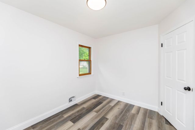 2454 Long Lake Road, New Brighton, MN 55112