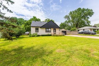 2454 Long Lake Road, New Brighton, MN 55112