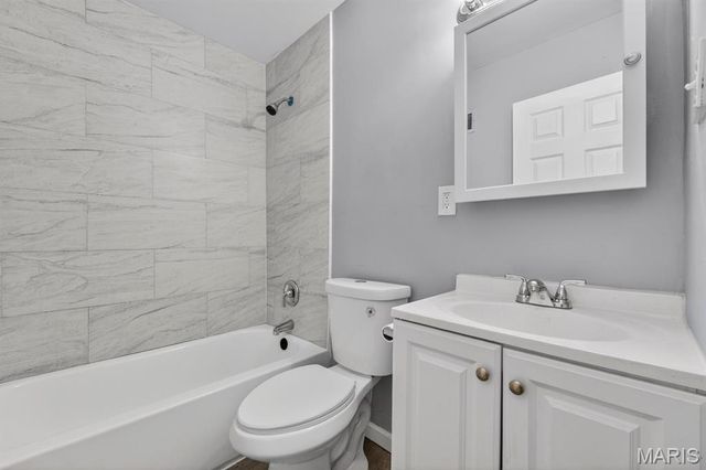 8576 Kathlyn Drive, St Louis, MO 63134