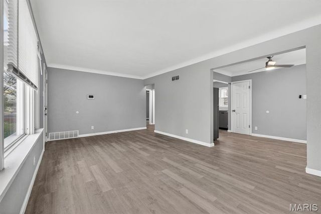 8576 Kathlyn Drive, St Louis, MO 63134