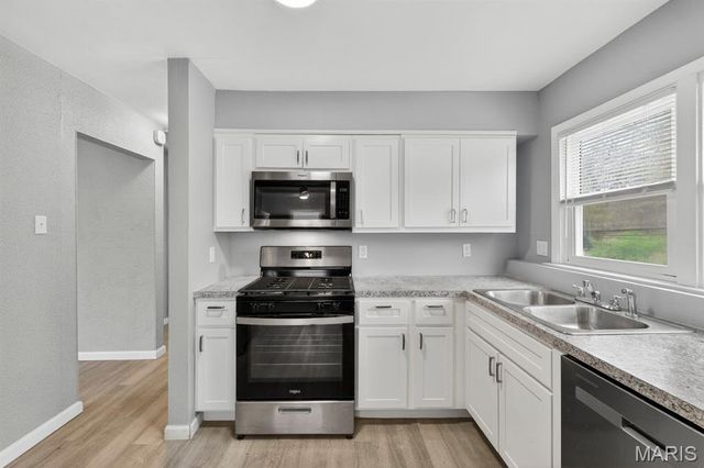 8576 Kathlyn Drive, St Louis, MO 63134