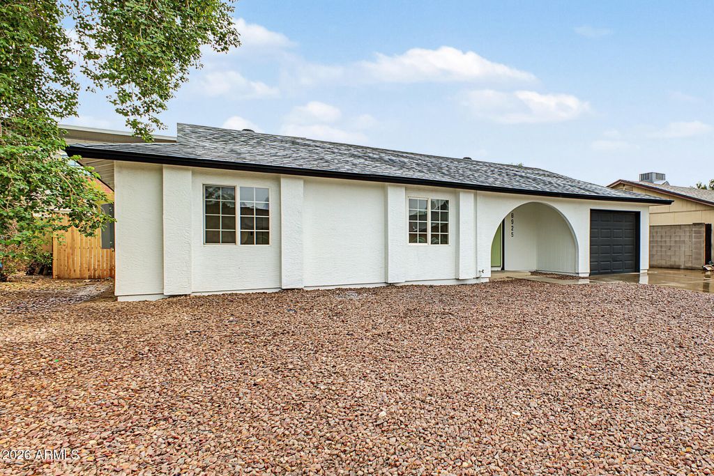 8925 W MEADOWBROOK Avenue, Phoenix, AZ 85037 — photo 4