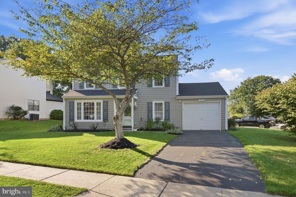 316 STORMFIELD DR, HARLEYSVILLE, PA 19438 — photo 3
