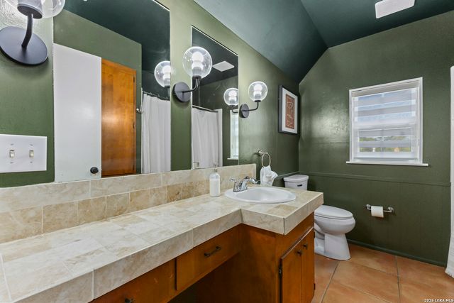 10807 Mount Ida, San Antonio, TX 78213