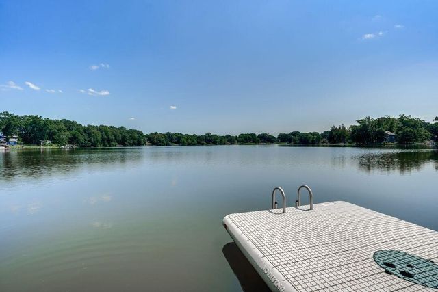51479 Summit Street, Paw Paw, MI 49079