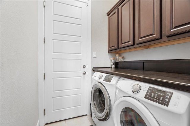 3210 Vaquero LN, Cedar Park, TX 78641