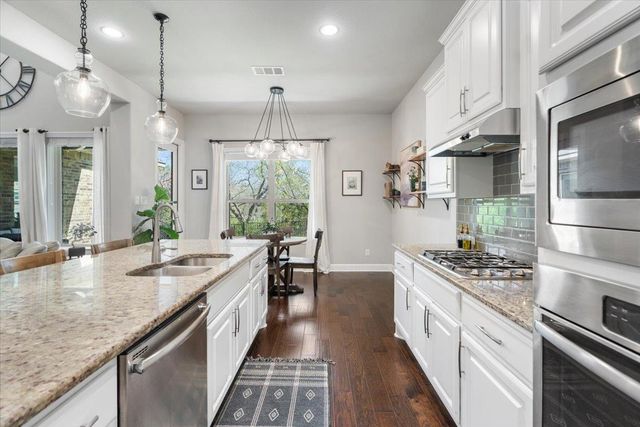 3210 Vaquero LN, Cedar Park, TX 78641