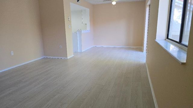 3242 CORAL LAKE Lane 3242, Coral Springs, FL 33065