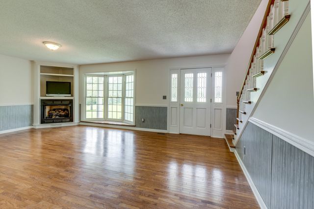 1087 Charley Davis Rd, Prospect, TN 38477