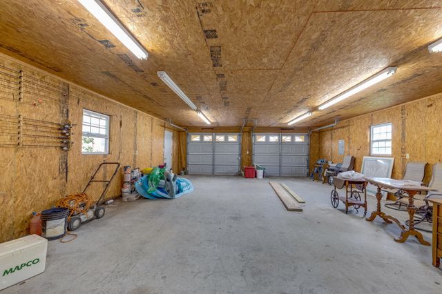 1087 Charley Davis Rd, Prospect, TN 38477